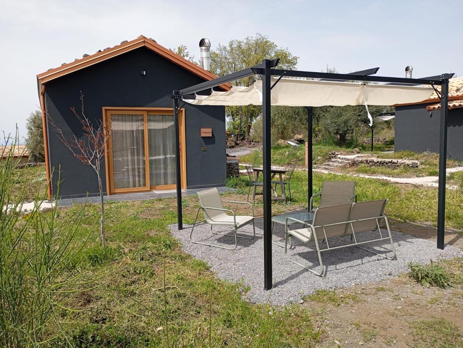 Podere Dell'Etna Segreta - Essential Nature Hotel & Glamping Бьянкавилла Экстерьер фото